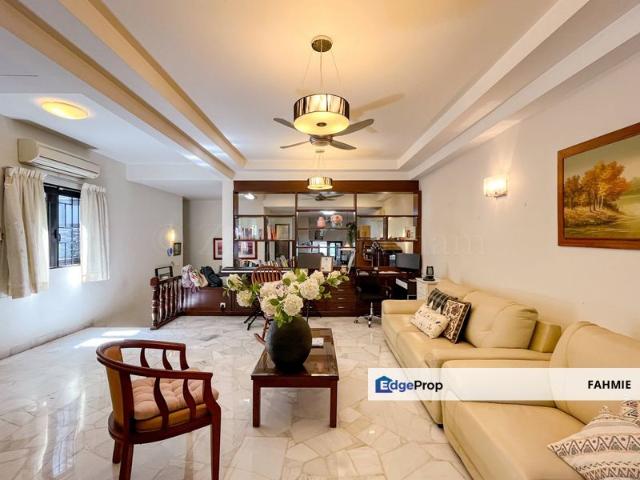 House for sale in Country Heights Damansara, Kuala Lumpur