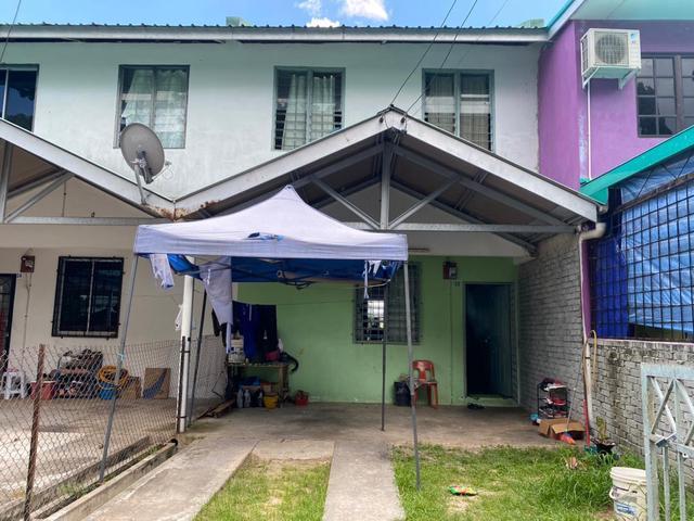 Terraced House for sale in Interior Division, Sabah