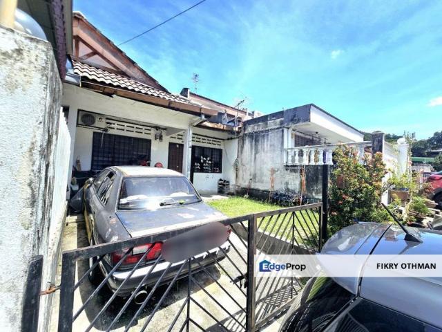 House for sale in Langat, Selangor