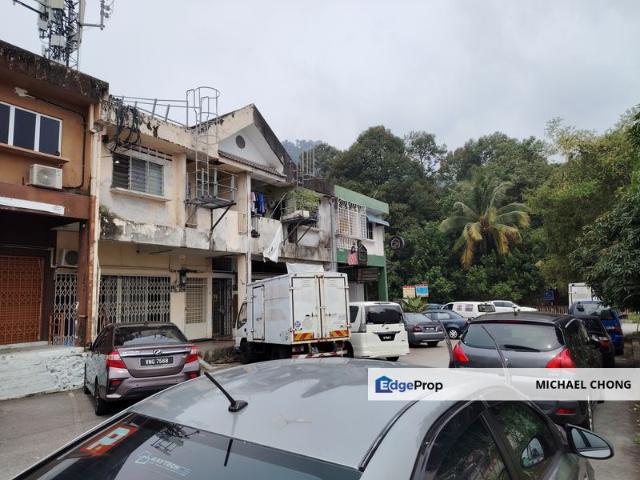 Shop for sale in Langat, Selangor