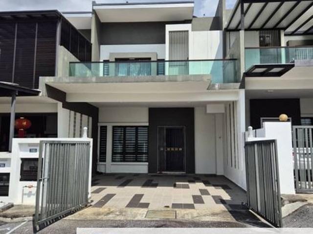 House for sale in Sendayan Village, Negeri Sembilan