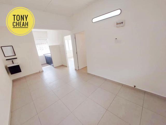 Apartment for sale in Barat Daya, George Town