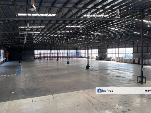 Warehouse for rent in Petaling, Damansara Damai