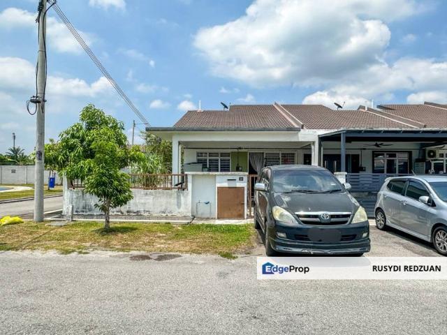 House for sale in Tanjong Sepat, Selangor