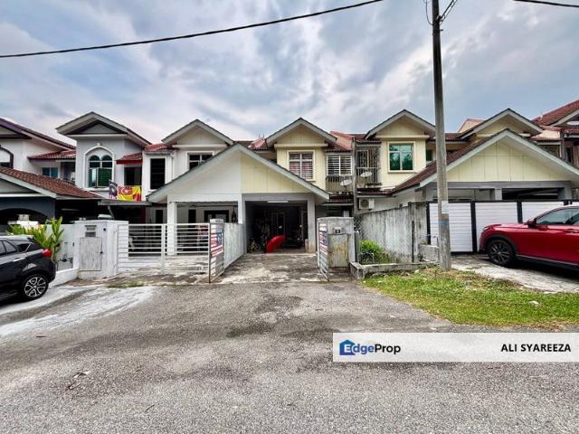 House for sale in Tanjong Sepat, Selangor