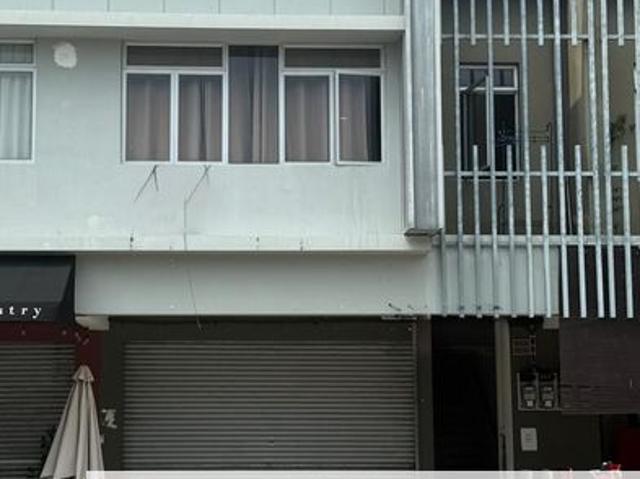 Shop for sale in Dengkil, Sepang