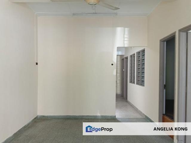 House for sale in Country Heights Damansara, Kuala Lumpur