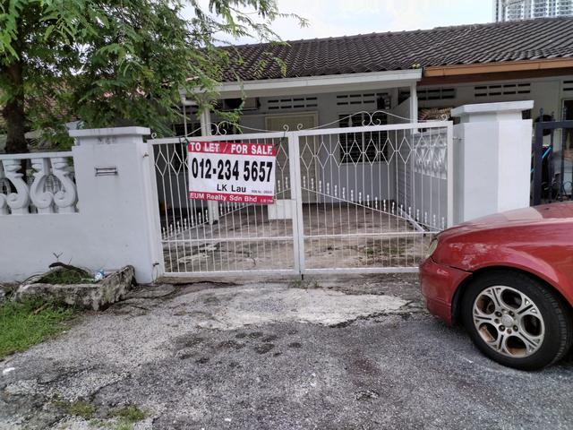 Terraced House for rent in Country Heights Damansara, Kuala Lumpur