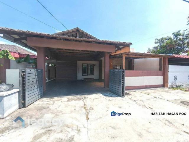 House for sale in Taman Desa Bayu, Seri Manjung