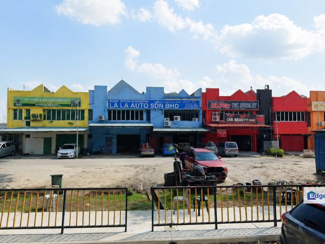 Warehouse for sale in Selayang, Selangor