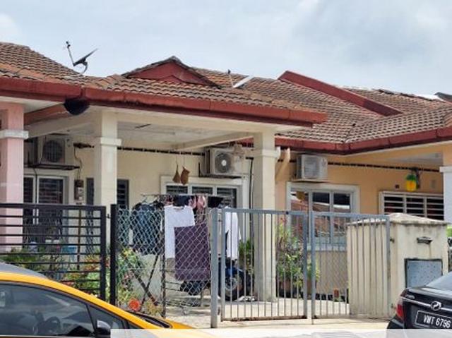 House for sale in Petaling, Subang Jaya