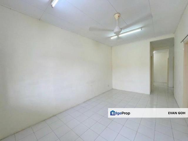 House for sale in Petaling, Subang Jaya