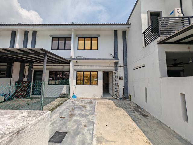 Terraced House for sale in Ijok, Selangor