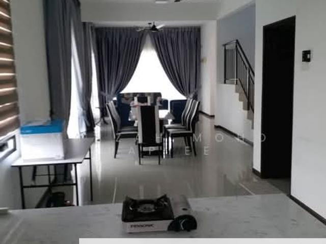 House for sale in Tanjong Sepat, Selangor