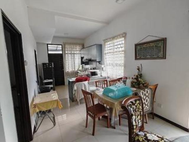 Terraced House for sale in Tanjong Sepat, Selangor
