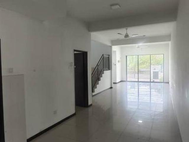 Terraced House for sale in Tanjong Sepat, Selangor