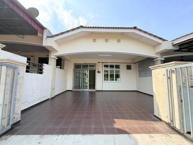 Terraced House for sale in Kluang, Johor