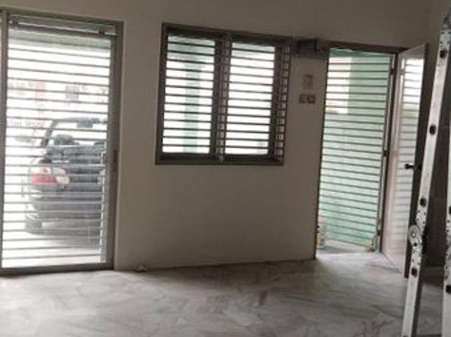 House for sale in Petaling, Subang Jaya