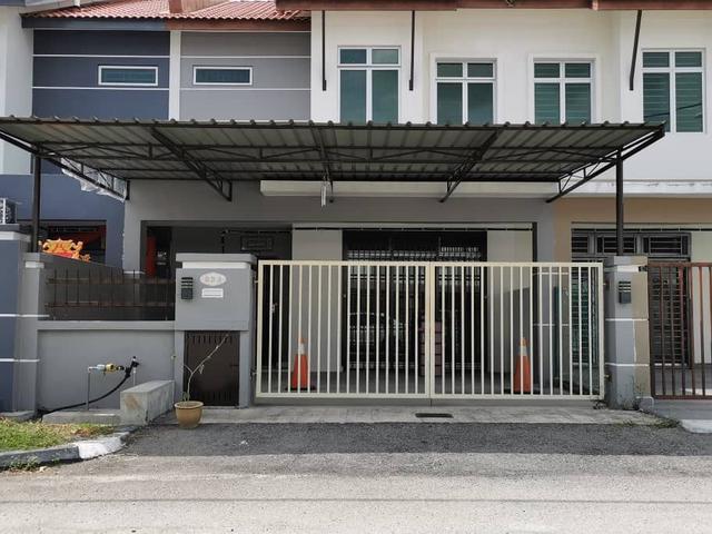 Terraced House for sale in Tangkak, Johor