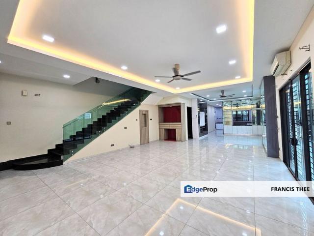House for sale in Kajang, Langat