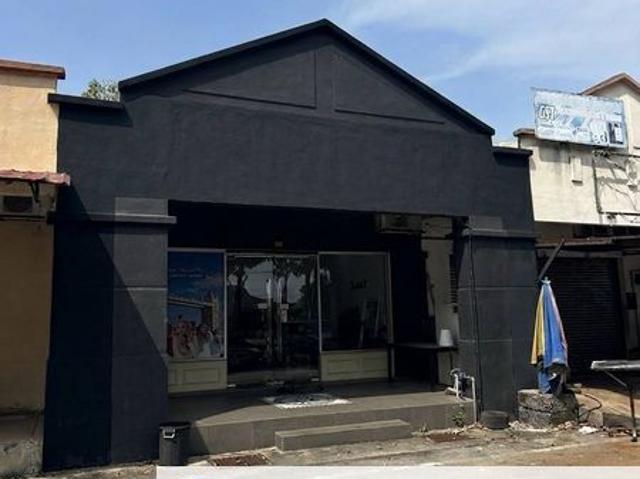 Shop for sale in Kuala Selangor, Selangor