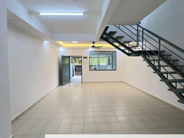 House for sale in Taman Scientex, Pasir Gudang