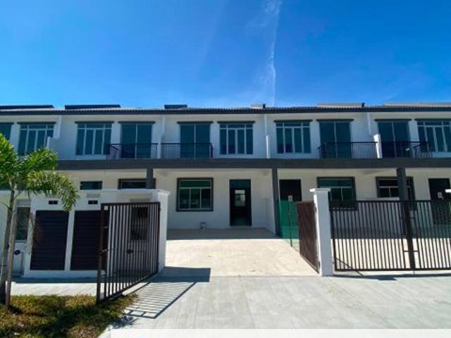 House for sale in Jenjarom, Kuala Langat