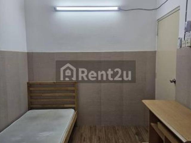 Room for rent in Petaling, Damansara Damai