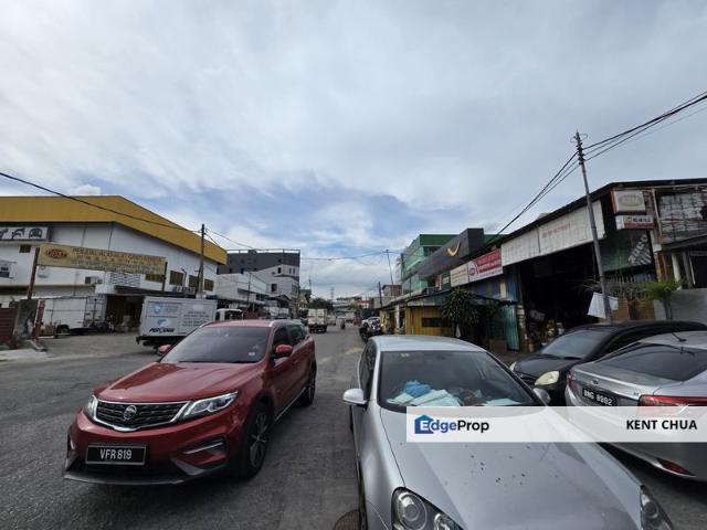 Shop for sale in Country Heights Damansara, Kuala Lumpur