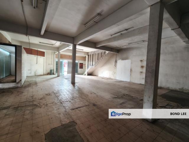 Warehouse for rent in Kawasan Perusahaan Segambut, Kuala Lumpur