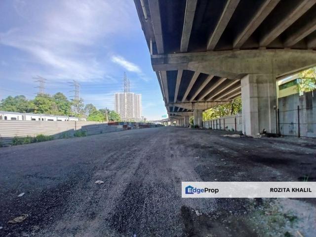 Shop for rent in Country Heights Damansara, Kuala Lumpur