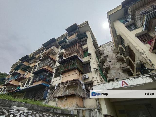 Flat for sale in Taman Segar, Kuala Lumpur