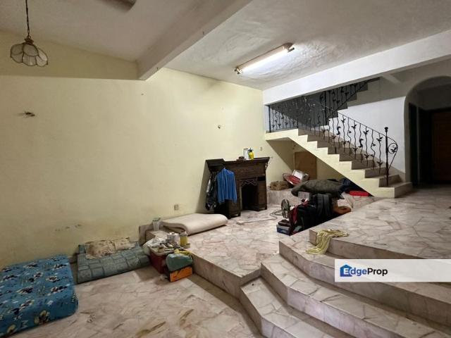 House for sale in Country Heights Damansara, Kuala Lumpur