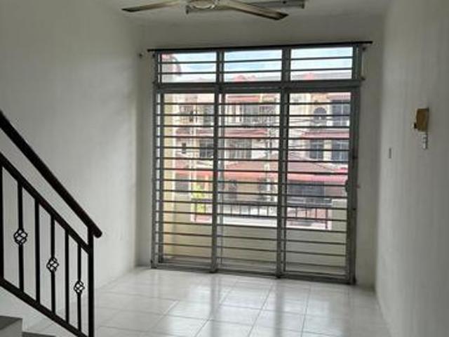 Townhouse for sale in Wellesley, Penang