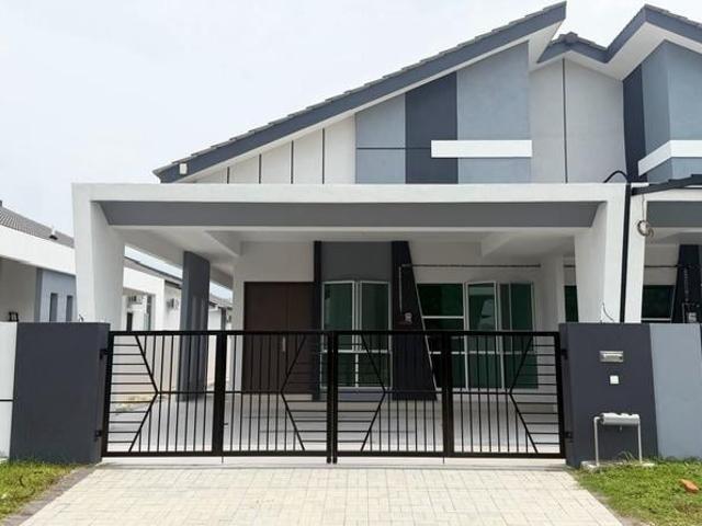Residential House for sale in Kampar