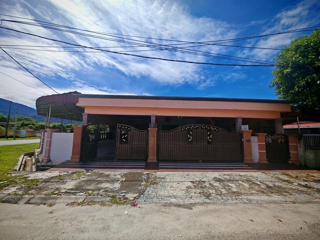 Residential House for sale in Perak, Kampar