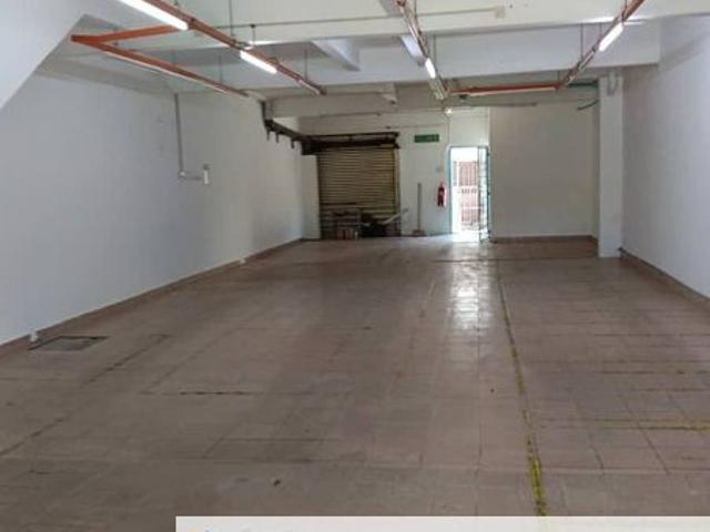 Shop for rent in Selayang, Selangor