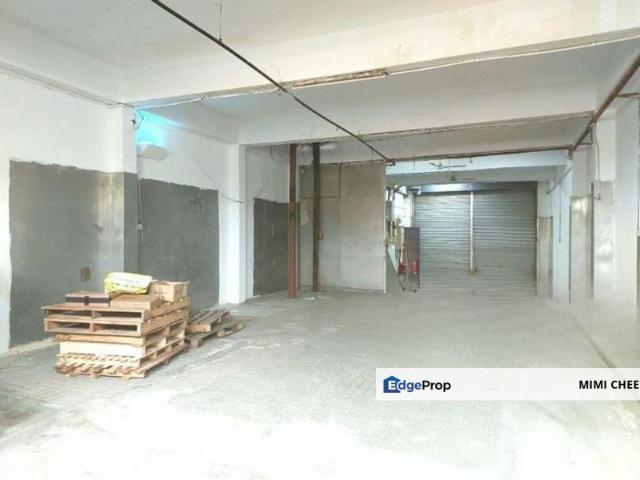 Warehouse for rent in Selayang, Selangor