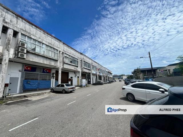 Warehouse for sale in Bukit Ledang, Johor