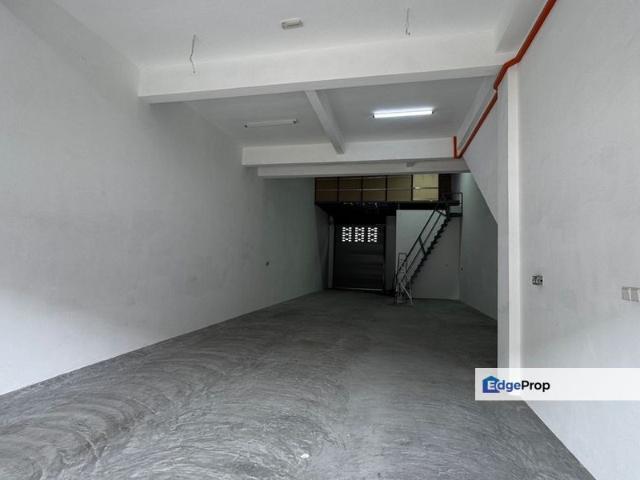 Warehouse for rent in Bukit Ledang, Johor