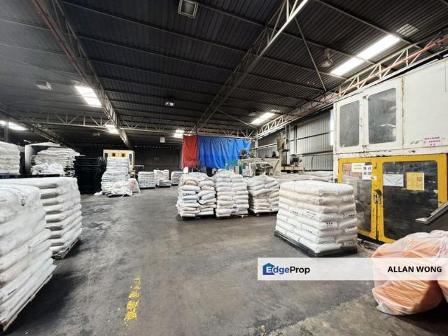 Warehouse for sale in Bukit Ledang, Johor