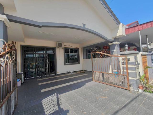 Terraced House for sale in Tangkak, Johor