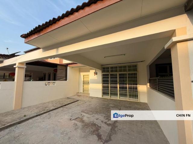 House for sale in Semabok, Malaka