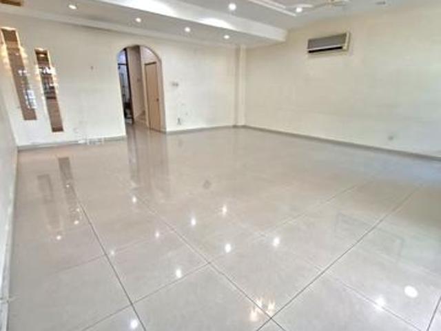 Terraced House for sale in Semabok, Malaka