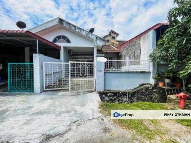 House for sale in Nilai, Negeri Sembilan