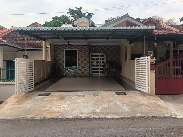Terraced House for sale in Nilai, Negeri Sembilan