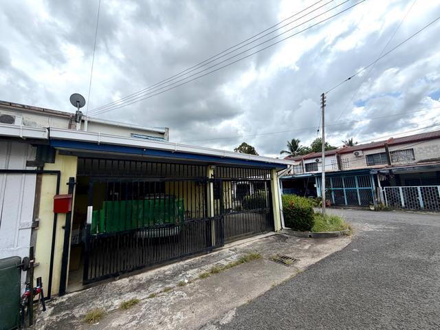 Terraced House for sale in Tawau, Bahagian Tawau