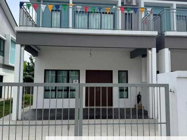 House for sale in Tanjong Sepat, Selangor