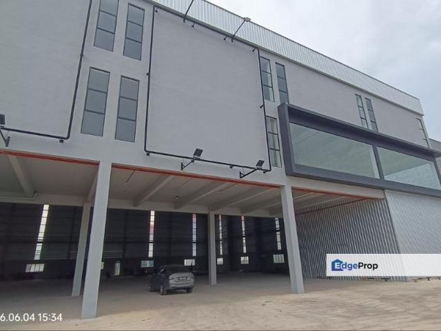 Warehouse for rent in Taman Desa Idaman, Seelong