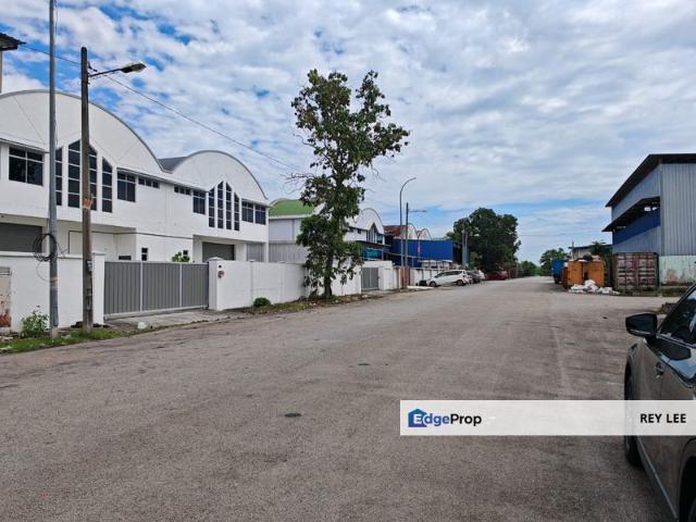 Warehouse for sale in Seelong, Johor